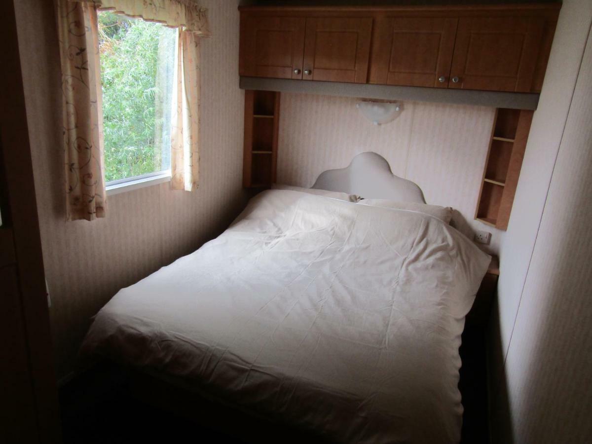 Fenlake Holiday Accommodation Metheringham Extérieur photo
