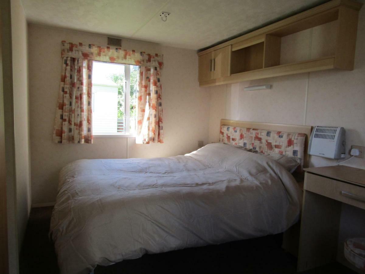 Fenlake Holiday Accommodation Metheringham Extérieur photo