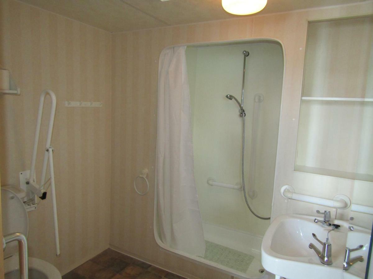 Fenlake Holiday Accommodation Metheringham Extérieur photo